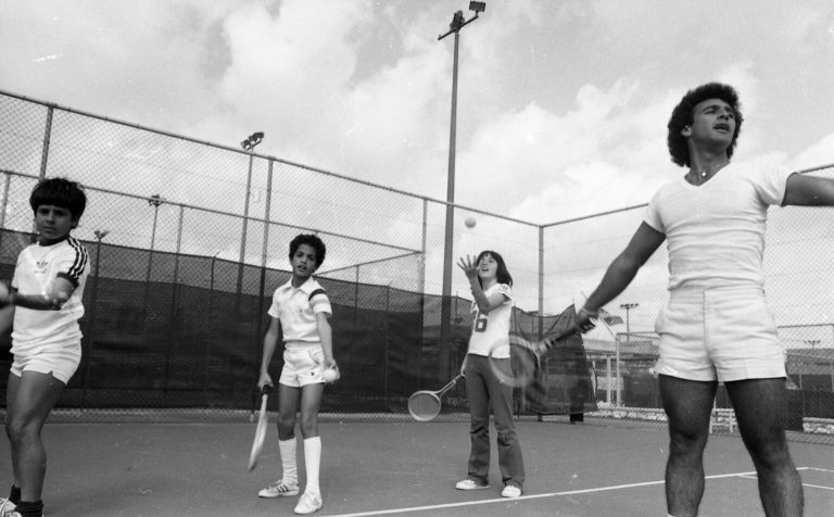 Fix Tennis Volley